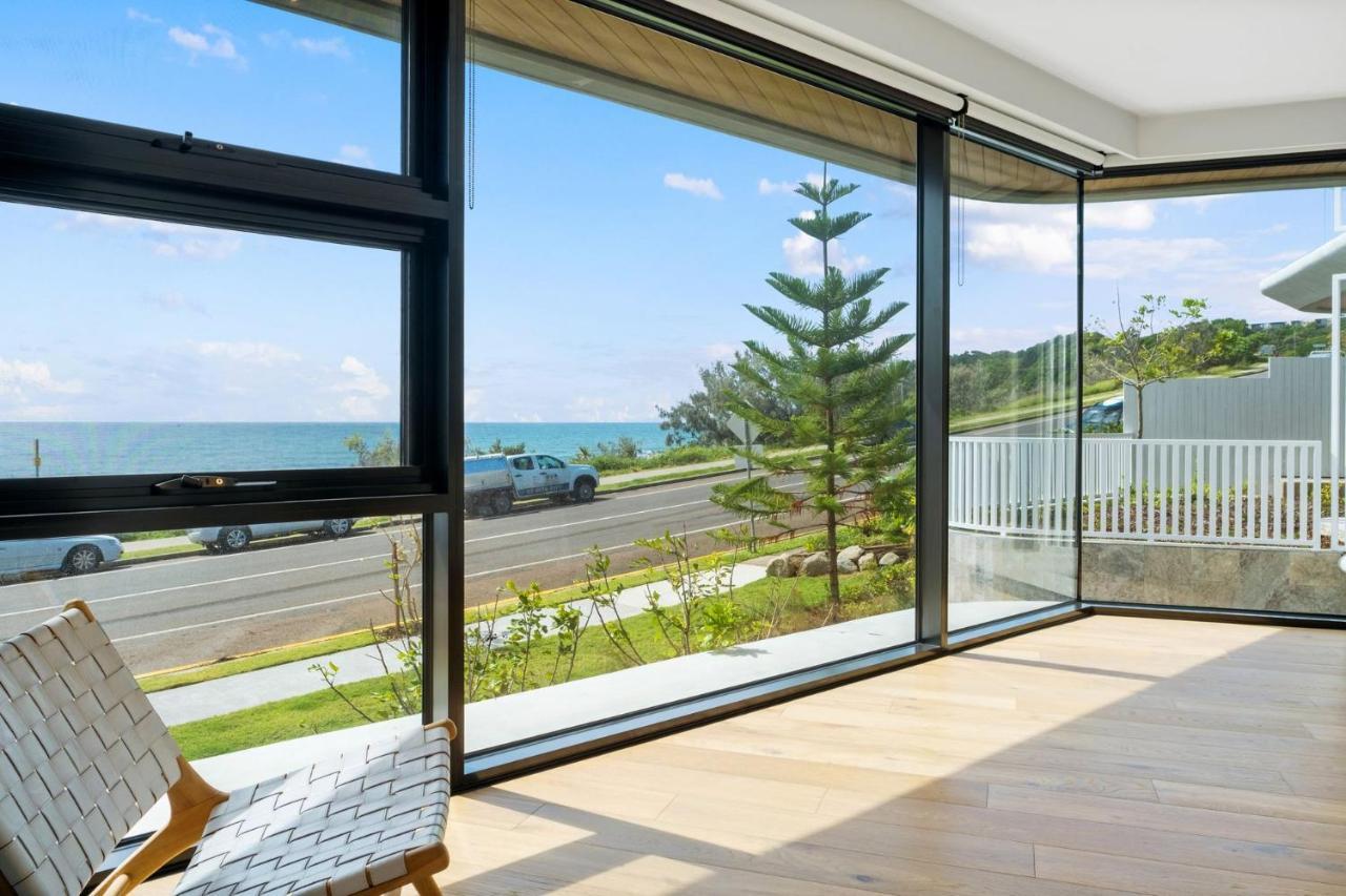 Coolum Luxe Apt First Bay 122 クーラムビーチ エクステリア 写真